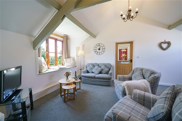 The Hayloft living room with window seat